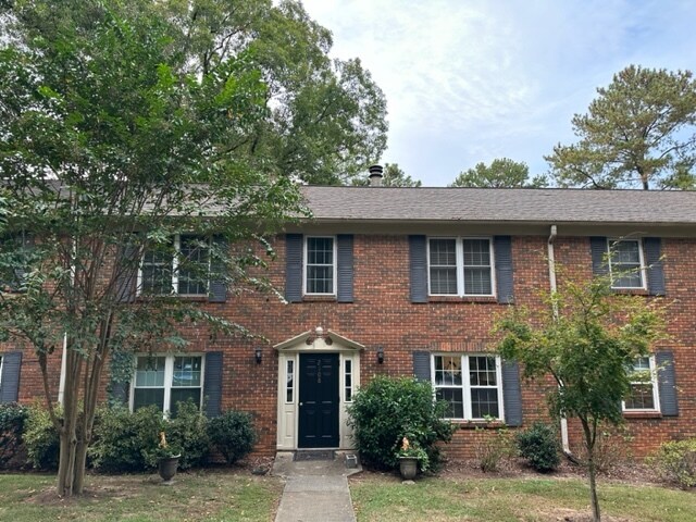 Building Exterior - 2108 Montreat Dr
