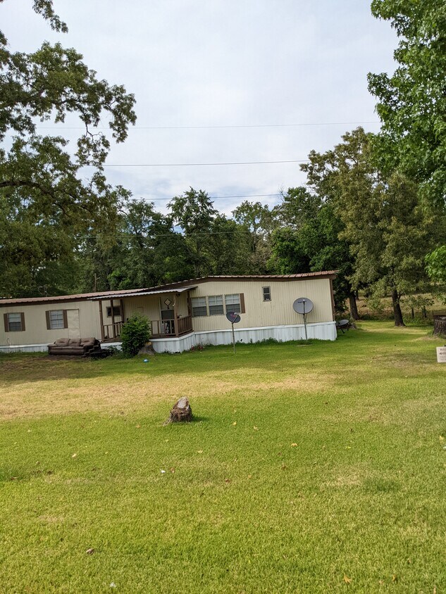 Building Photo - 148 Christopher Dr