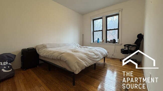 Foto del edificio - 2929 W McLean Ave