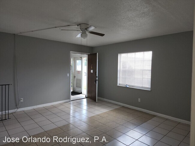 Foto del edificio - 2 br, 1 bath House - 1603 W Oak Ridge Rd A