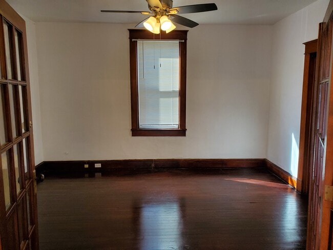 Building Photo - 6414 Rosemont Ave