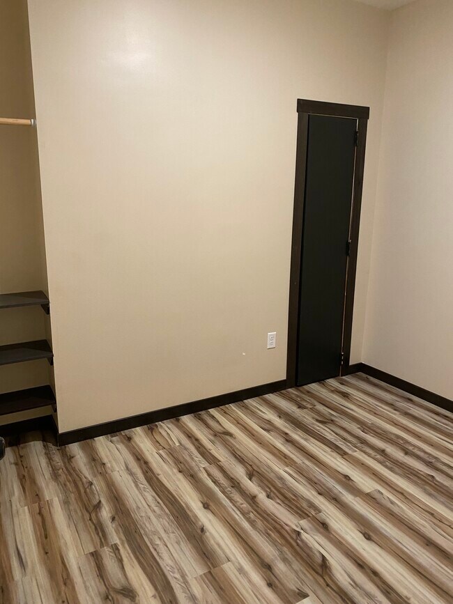 2315 Lismore Rd Unit D, Duluth, MN 55804 Apartments in Duluth, MN