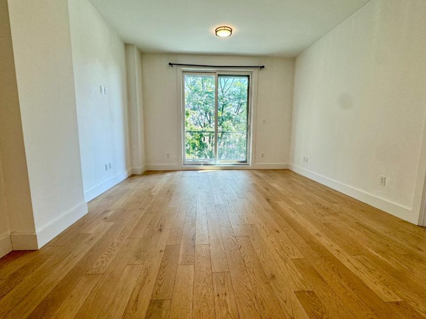 Primary Photo - 1 bedroom in Brooklyn NY 11230