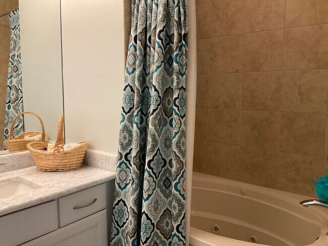 Foto del edificio - 335 Ahern St