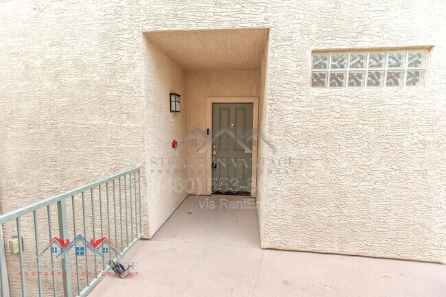 Foto del edificio - 16013 S Desert Foothills Pkwy