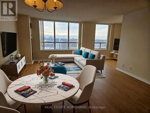 Building Photo - 215 Wynford Dr