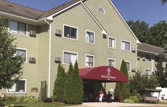 Building Photo - 460 W Russell St