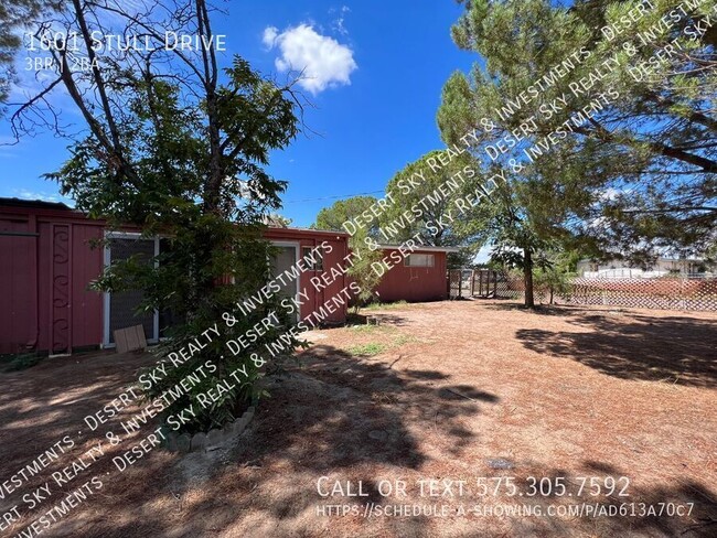 Building Photo - 1601 Stull Dr