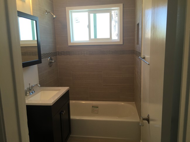 bathroom - 2023 Virginia Ave