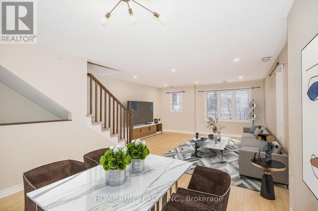 Building Photo - 462 LeBoutillier Ave