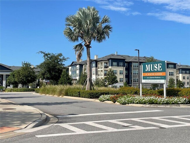 Building Photo - 3230 3230 Whitefield Dr