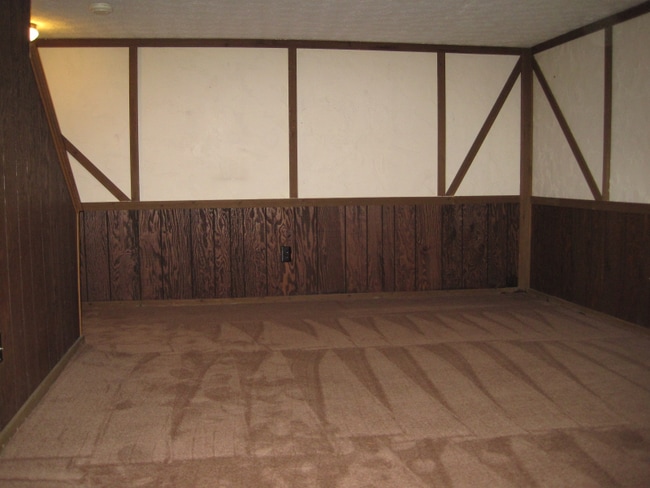 Building Photo - 167 Blakeford Dr