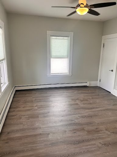 Building Photo - 12-14 Richardson Unit 1