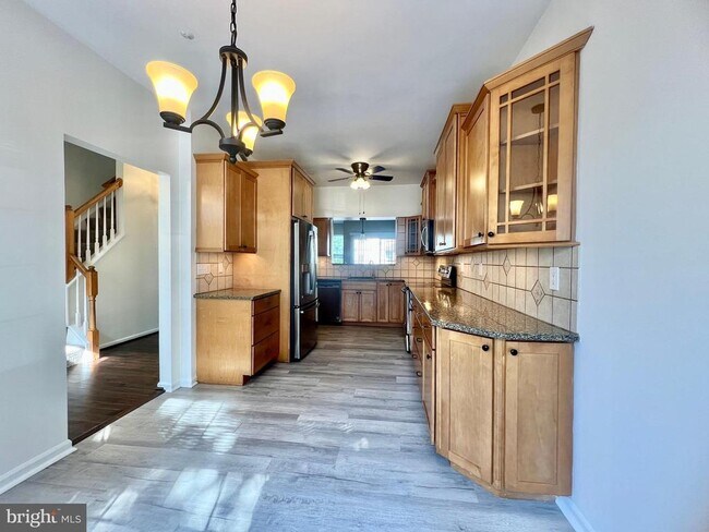 Building Photo - 2528 Ayr Ct