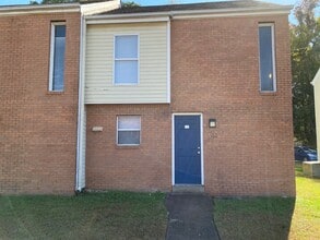 Building Photo - 874 Old Hickory Blvd