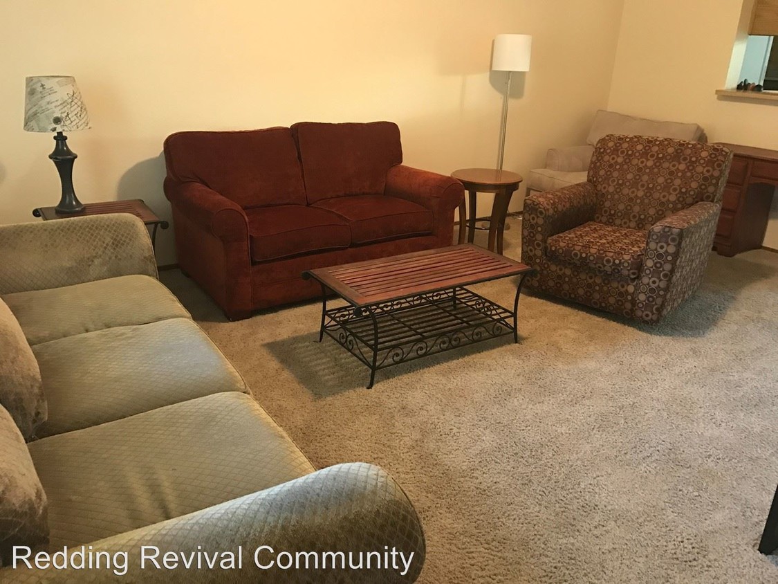 Foto principal - 1585 Dana Dr