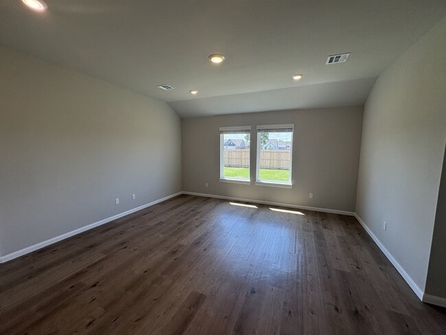 Foto del edificio - 15910 East 75th St N