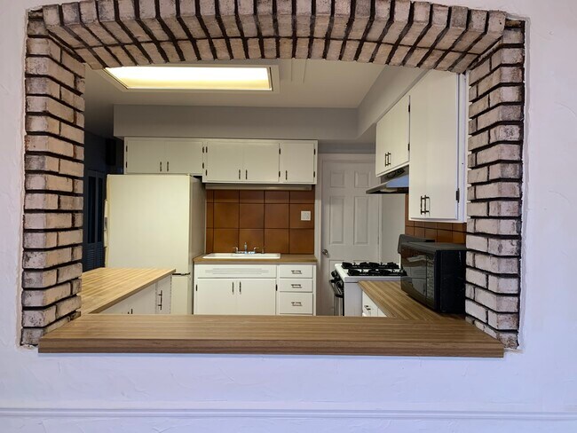 Kitchen - 7416 W Grand Ave