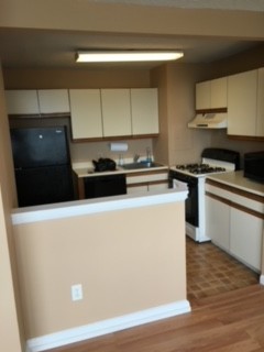 Foto del edificio - 1030 E Lancaster Ave