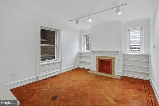 Foto del edificio - 3512 Lancaster Ave