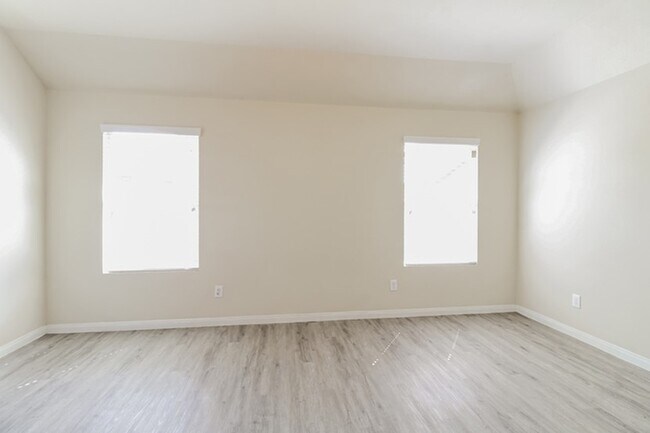 Foto del edificio - 6313 Ledbetter St