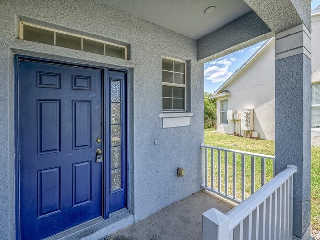 Building Photo - 9619 Carlsdale Dr