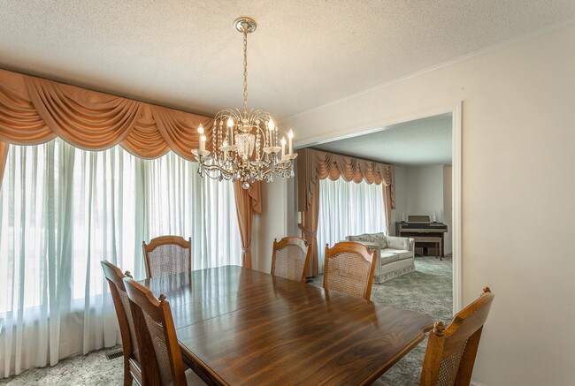Foto del edificio - 6323 Shirley Pond Rd