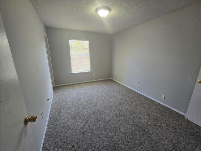 Foto del edificio - 3152 Gentilly Ct