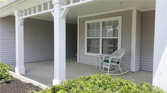 Building Photo - 10737 Bunker Hill Dr