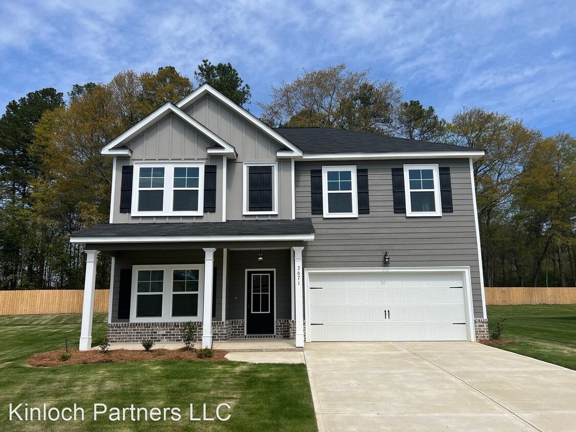 4 br, 2.5 bath House 3671 Lynwood Drive House Rental in Martinez, GA