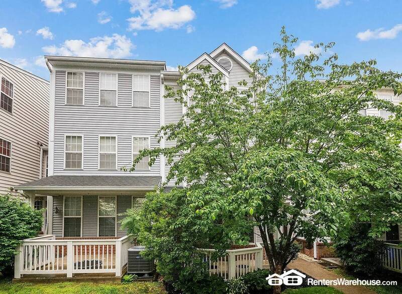 Foto principal - 12 Crusader Ct