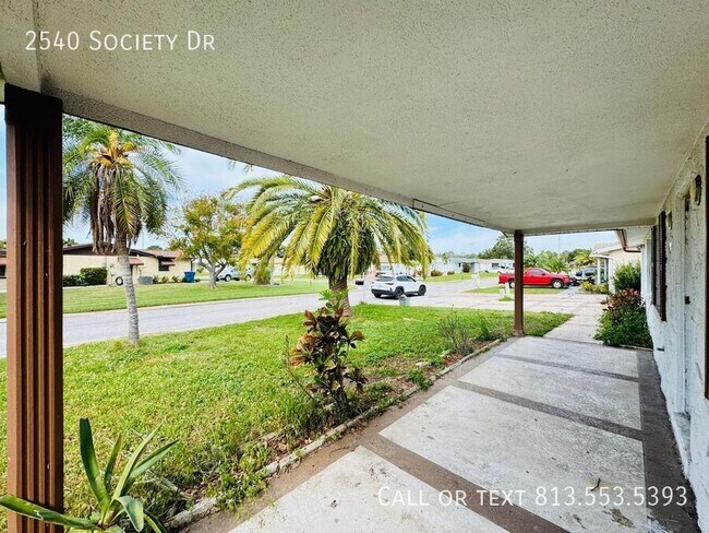 Building Photo - 2540 Society Dr