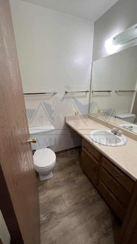 Primary Photo - Charming 3 Bed, 2.5 Bath Home in Laramie, WY