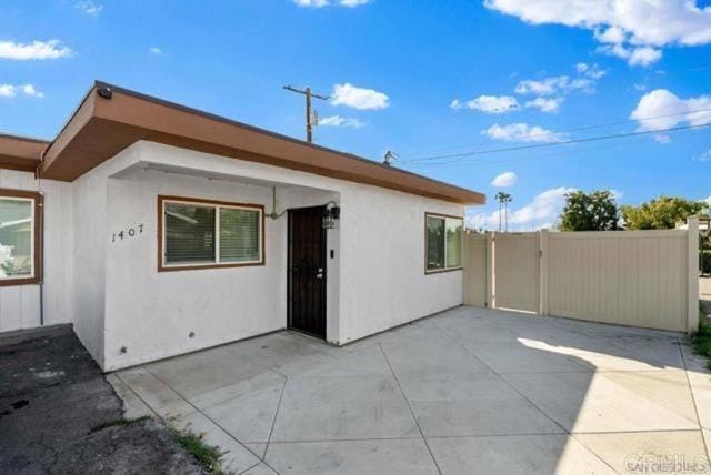 Primary Photo - 1407 5 D Dr