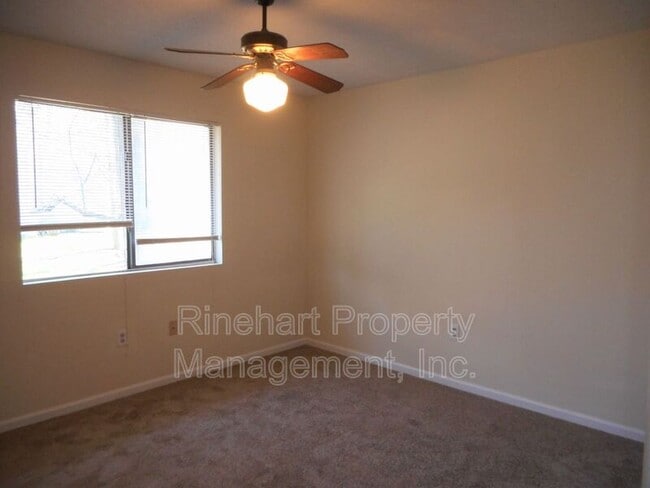 Building Photo - 1681 Hunters Trail
