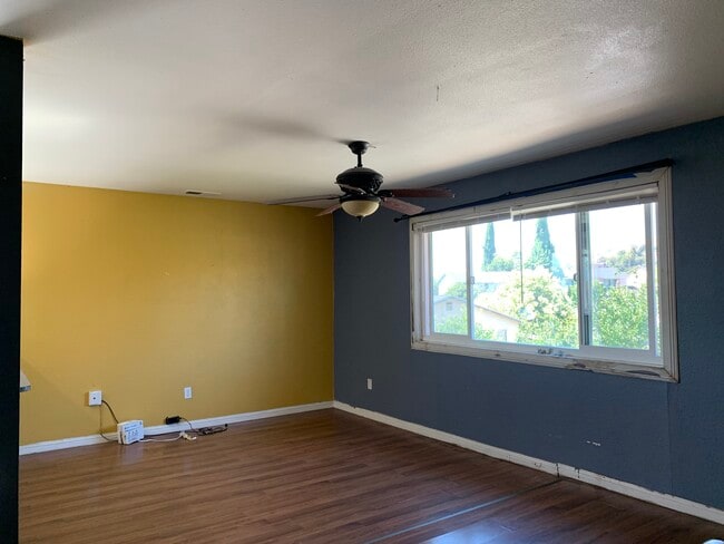 Building Photo - 1511 Mt Everest Ct