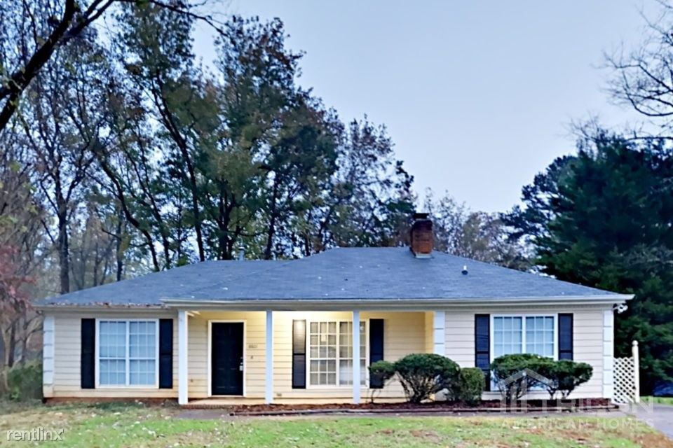 Primary Photo - 8801 Royal Scot Ln