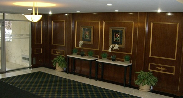 Lobby Photo - 1180 Midland Ave