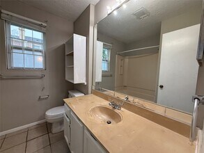 Building Photo - 13218 Avonshire Dr