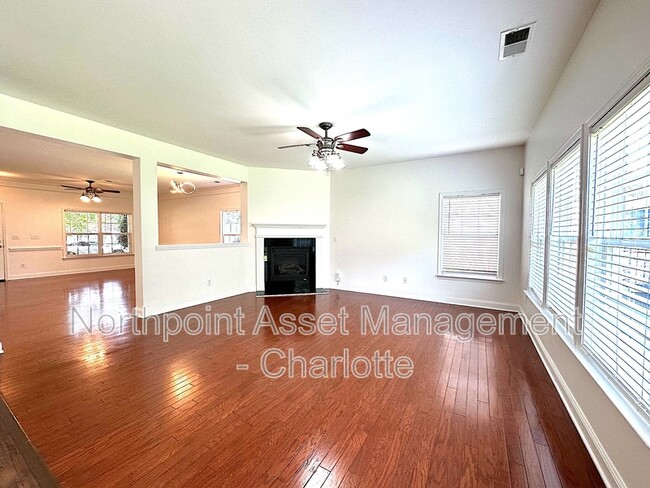 Building Photo - 6728 Evanton Loch Rd
