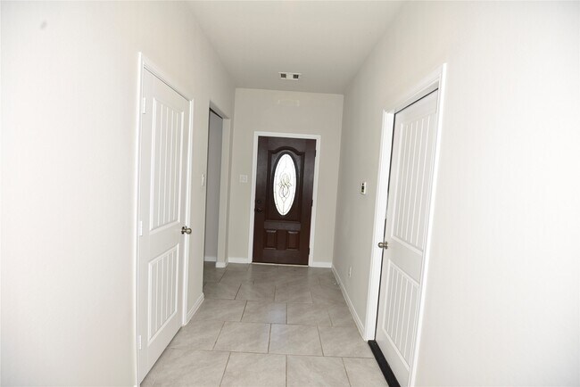 Foto del edificio - 3747 McDonough Way