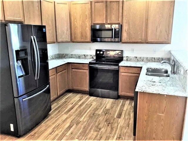 Foto del edificio - 16447 E 97th Pl