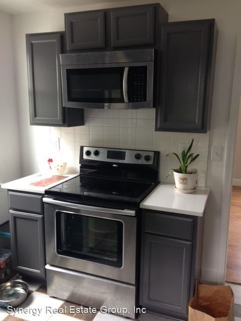 Building Photo - 3 br, 2 bath House - Potter Lane 802