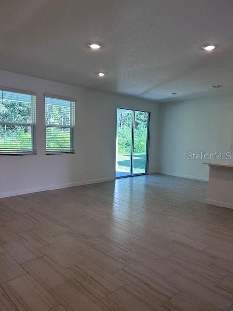 Building Photo - 6 Ararat Dr