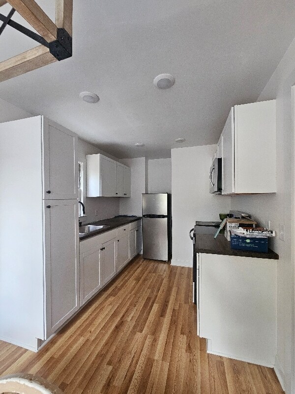 Foto del edificio - 300 N Fairview Ave