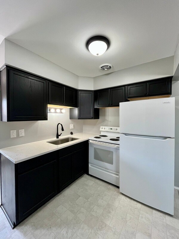 Foto del edificio - 4059 Longtin Ave