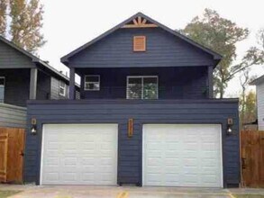 Building Photo - 9316 Sundown Dr