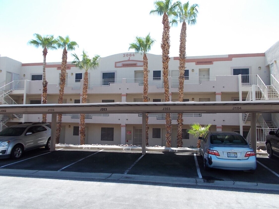 Primary Photo - 2 Bed / 2 Bath Fully Furnished Condo – Top...