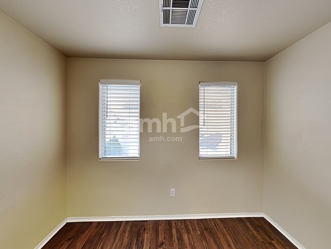 Foto del edificio - 3909 Bayamon St