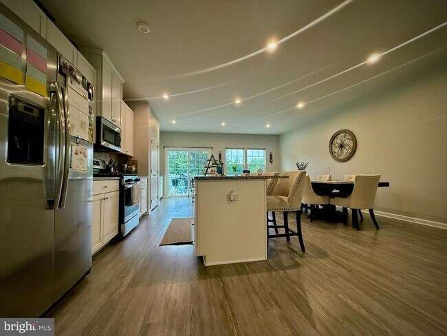 Foto del edificio - 152 Meridian Ln